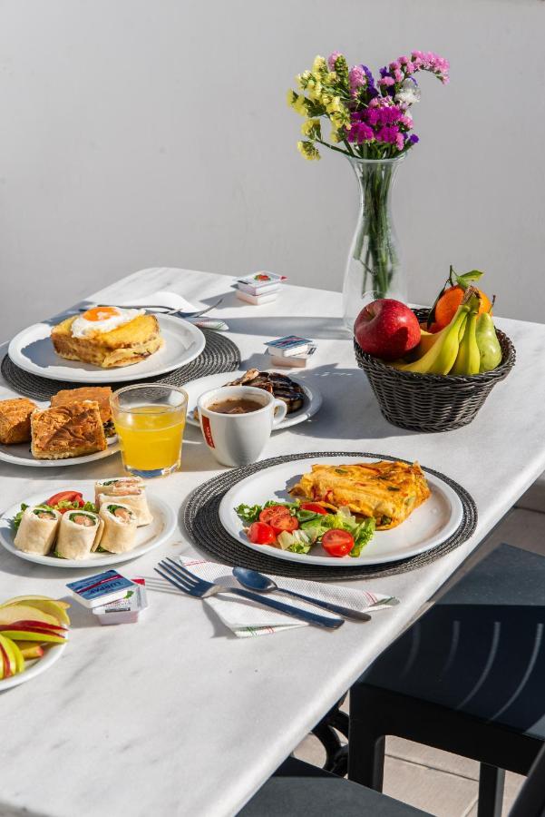 Golden Comfort Suites Vóthon Екстериор снимка