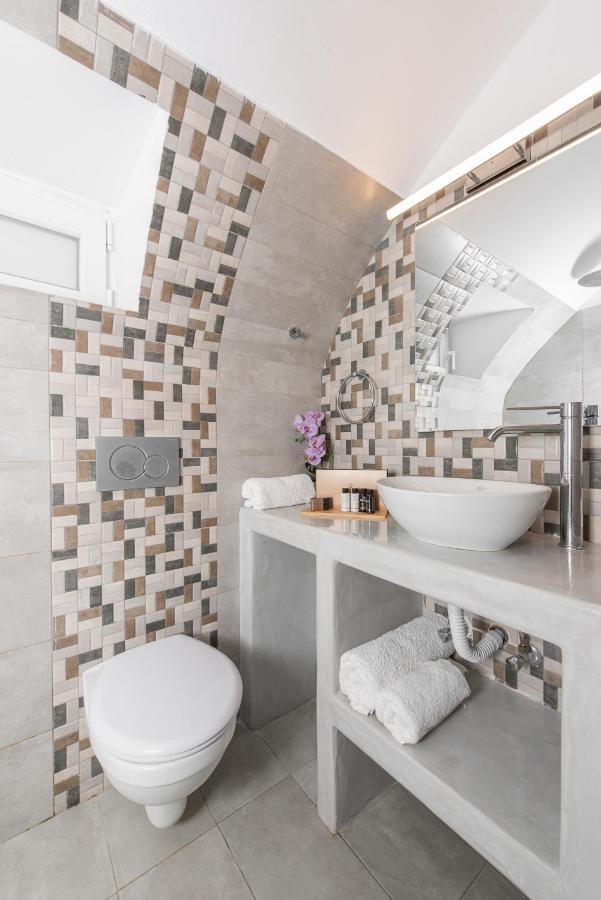 Golden Comfort Suites Vóthon Екстериор снимка
