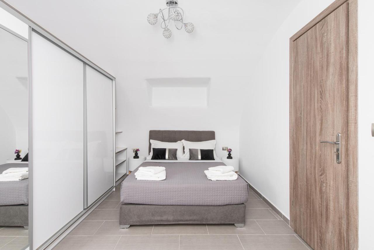 Golden Comfort Suites Vóthon Екстериор снимка