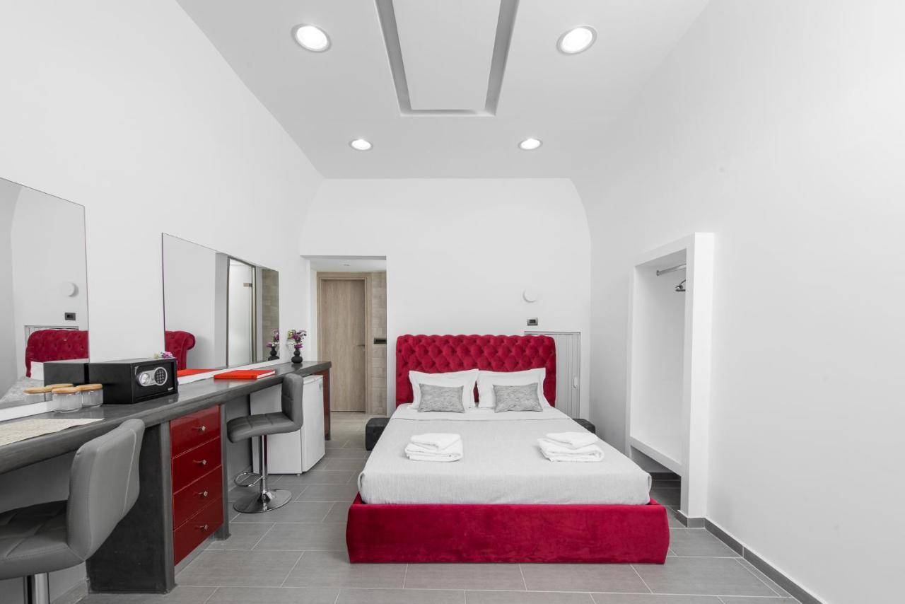 Golden Comfort Suites Vóthon Екстериор снимка