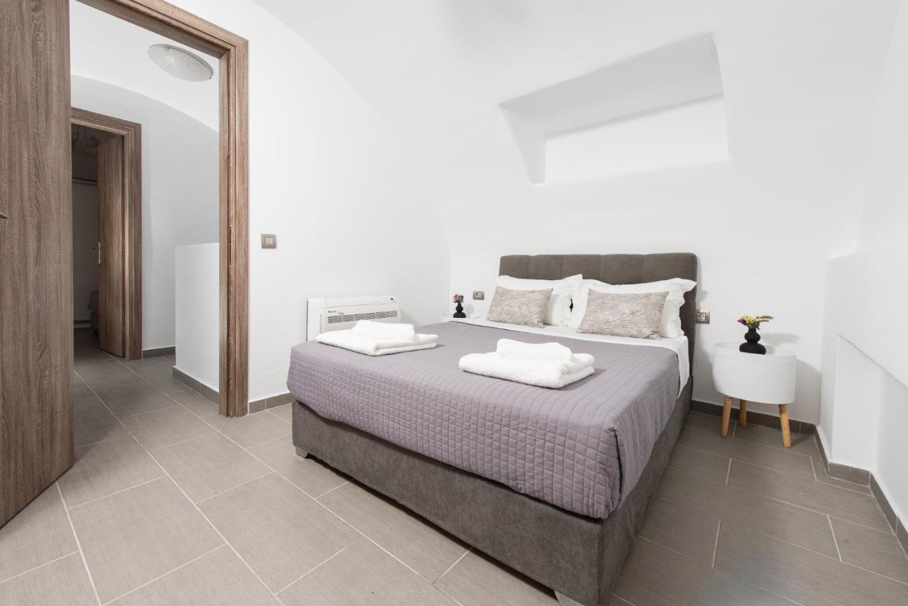 Golden Comfort Suites Vóthon Екстериор снимка